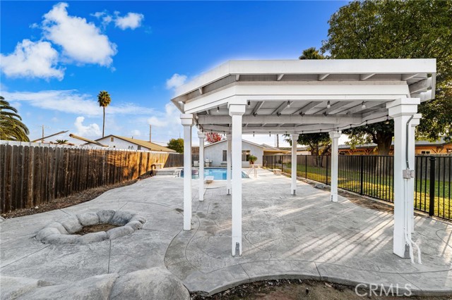 Detail Gallery Image 37 of 46 For 9941 Granite Hill Dr, Jurupa Valley,  CA 92509 - 4 Beds | 2 Baths