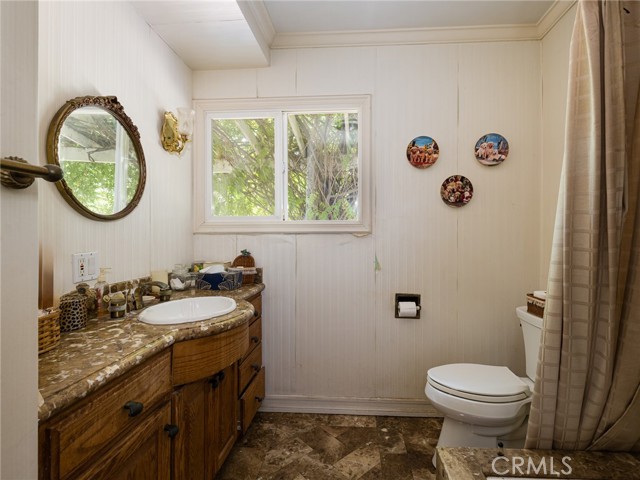 5046 Range Horse Lane, Rolling Hills Estates CA: https://media.crmls.org/medias/cbdd2387-9b30-441d-b77e-4f8aba42f3ed.jpg