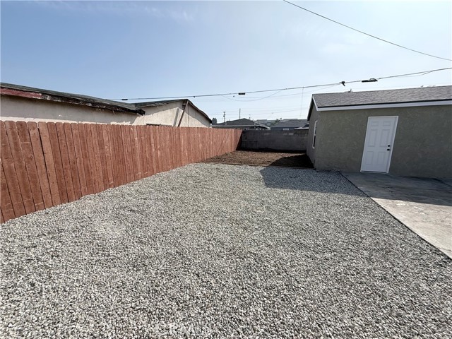 Detail Gallery Image 23 of 30 For 922 W School, Compton,  CA 90220 - 2 Beds | 1 Baths