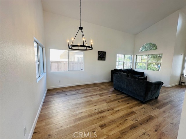 Detail Gallery Image 9 of 12 For 22628 Weatherly Ct, Wildomar,  CA 92595 - 3 Beds | 2/1 Baths