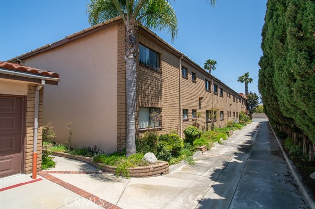 14231 Springdale Street, Westminster CA: https://media.crmls.org/medias/cbde140b-c6af-472e-856d-3644e783511f.jpg