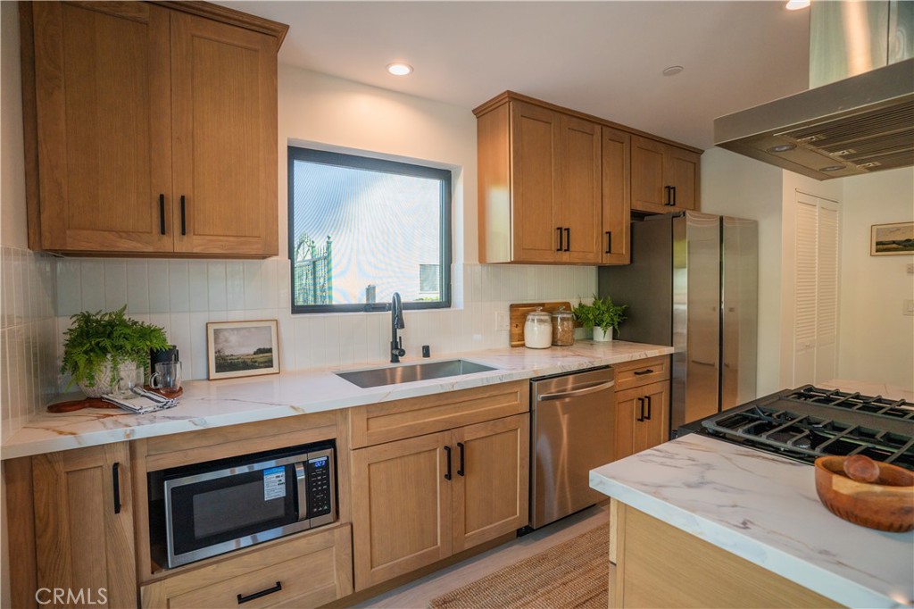 MLS #SB25267049 image #7