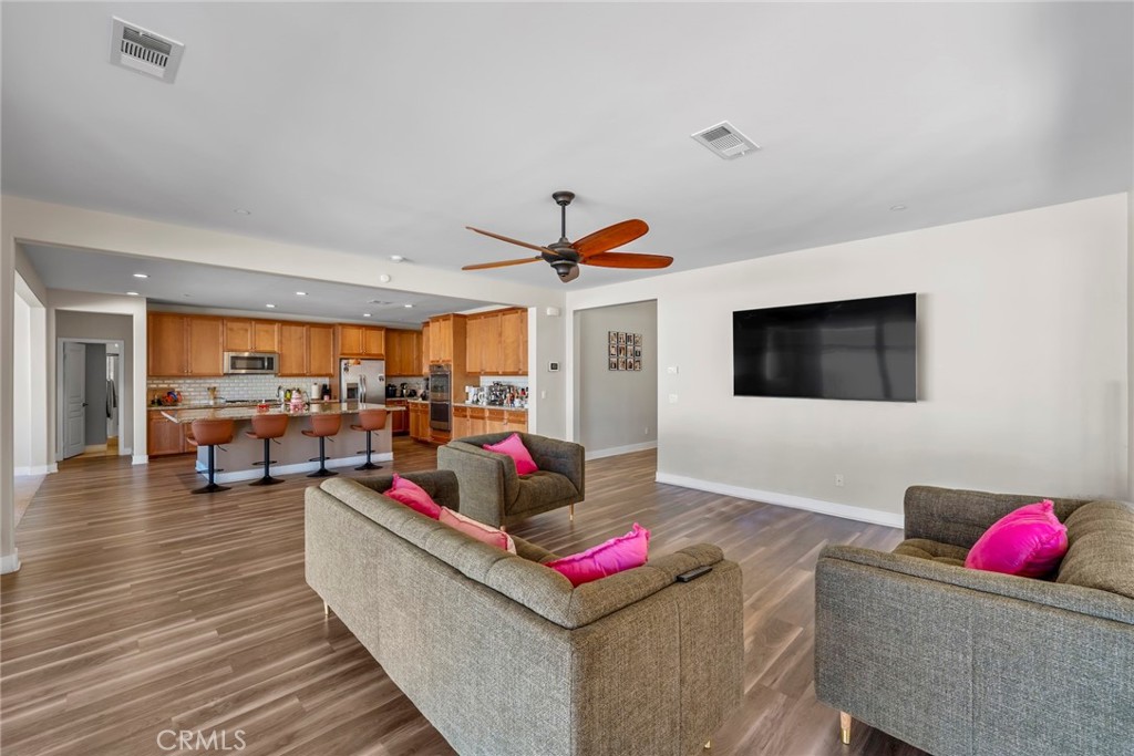 1673 Cirrus Way