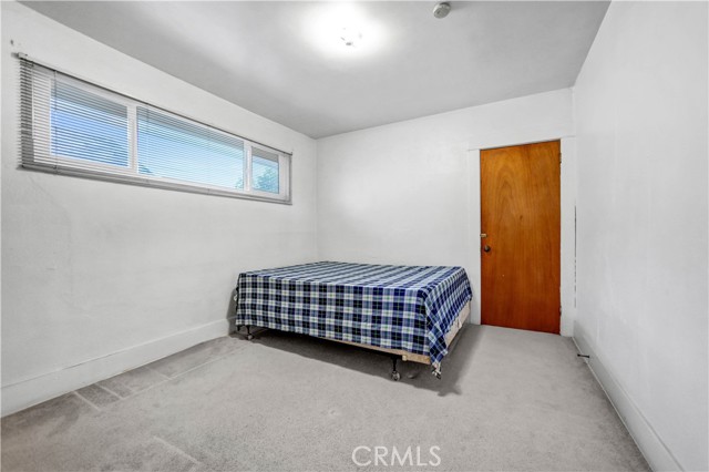 2857 W Avenue 33, Los Angeles CA: https://media.crmls.org/medias/cbdeca4f-1aa7-4cb8-a904-4965e2487f7a.jpg