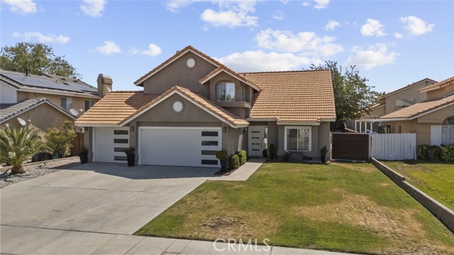 37310 Newbury Place, Palmdale CA: https://media.crmls.org/medias/cbe01ed2-f363-4f8f-99c4-c51460fa8834.jpg