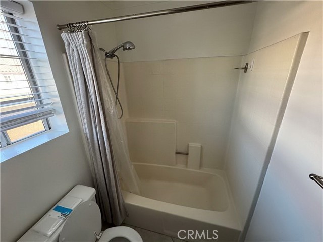 26151 Sanz, Mission Viejo CA: https://media.crmls.org/medias/cbe25919-ea9e-428a-b798-4211ad7a4cf0.jpg