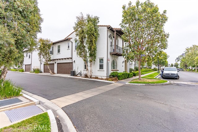 334 N Santa Maria Street, Anaheim CA: https://media.crmls.org/medias/cbe26e27-d28f-496e-a7ee-c02e2e5a5218.jpg