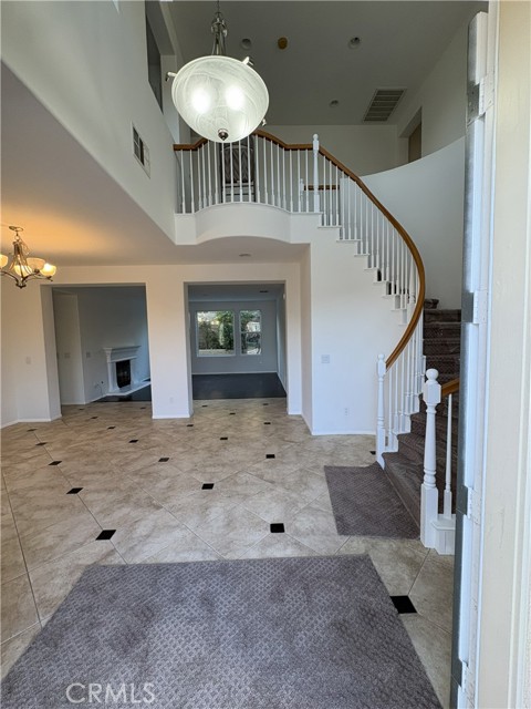 Detail Gallery Image 4 of 29 For 14500 Alder, Corona,  CA 92880 - 5 Beds | 4/1 Baths