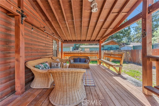 Detail Gallery Image 22 of 29 For 1124 W Country Club Bld, Big Bear City,  CA 92314 - 3 Beds | 2 Baths