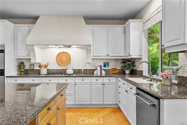 25865 Tulip Grove Street, Stevenson Ranch CA: https://media.crmls.org/medias/cbe503a3-ef5b-478d-a28c-e8f1ee6c4af6.jpg
