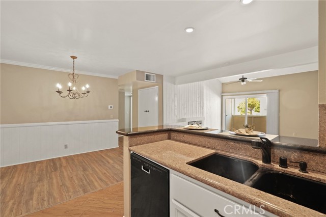 Detail Gallery Image 11 of 33 For 1042 E La Habra Bld #231,  La Habra,  CA 90631 - 3 Beds | 2 Baths