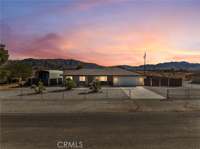 Detail Gallery Image 3 of 50 For 16575 Quinnault, Apple Valley,  CA 92307 - 4 Beds | 2 Baths