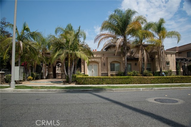 56 S Craig Ave #11, Pasadena, CA 91107