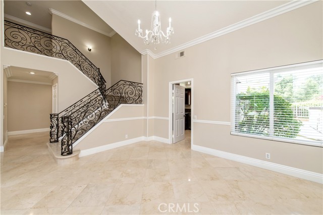 Detail Gallery Image 10 of 46 For 21681 Johnstone Dr, Lake Forest,  CA 92630 - 4 Beds | 3 Baths