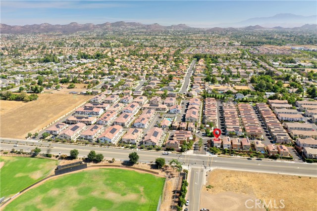 Detail Gallery Image 9 of 58 For 24181 Tortosa St, Murrieta,  CA 92562 - 4 Beds | 2/1 Baths