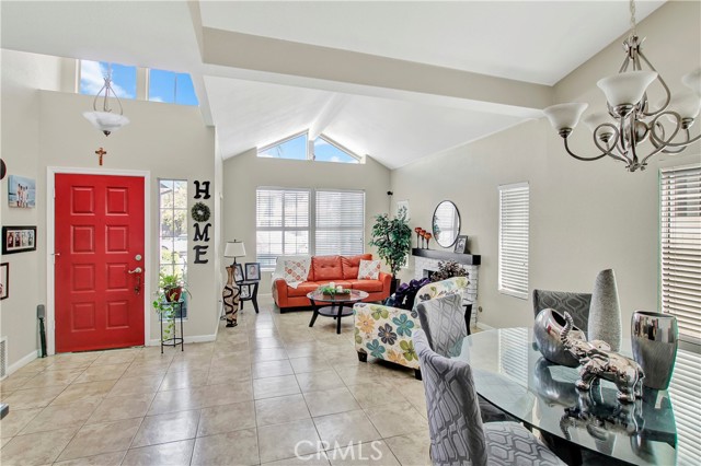 Detail Gallery Image 5 of 27 For 19975 Westerly Dr, Riverside,  CA 92508 - 3 Beds | 2 Baths