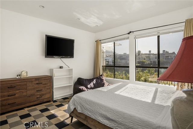 Detail Gallery Image 23 of 35 For 8 Southwind, Irvine,  CA 92614 - 4 Beds | 2/1 Baths