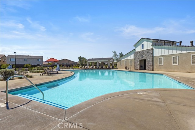 Detail Gallery Image 12 of 33 For 5762 Verde Way, Banning,  CA 92220 - 5 Beds | 3 Baths