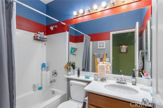 Detail Gallery Image 20 of 23 For 26287 Iris Ave #E,  Moreno Valley,  CA 92555 - 3 Beds | 2 Baths