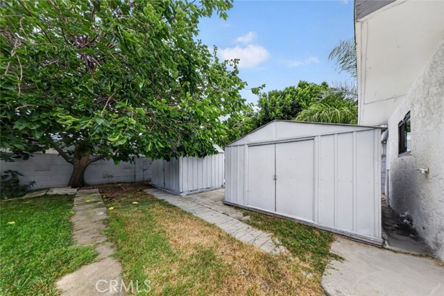 3 Bed Home for Sale in Sun Valley, California