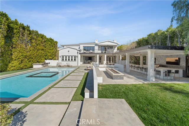 17528 Jayden Lane, Encino CA: https://media.crmls.org/medias/cbea9ee9-a085-425d-8029-d298d5ae3268.jpg