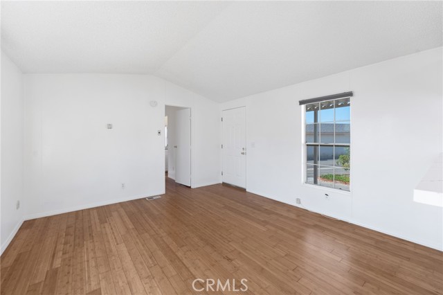 Detail Gallery Image 7 of 27 For 1502 E Carson St #137,  Carson,  CA 90745 - 2 Beds | 1/1 Baths