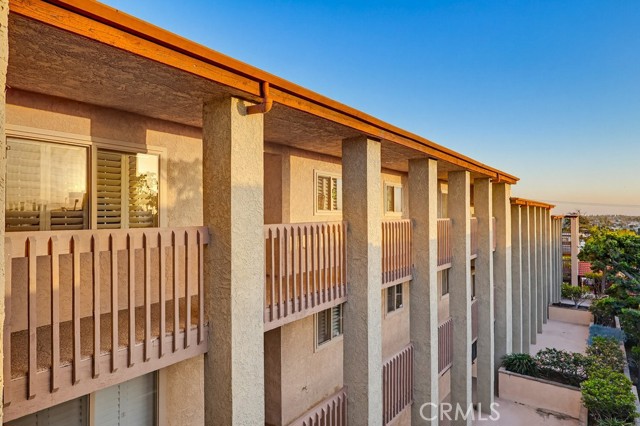 Detail Gallery Image 2 of 33 For 2101 E 21st #306,  Signal Hill,  CA 90755 - 2 Beds | 2 Baths