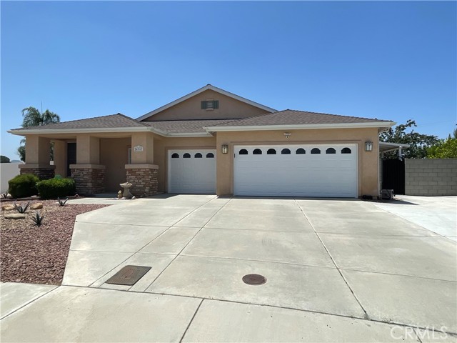 24967 Volga Street, Hemet CA: https://media.crmls.org/medias/cbec0c1f-a659-41c5-9316-c6da2b8ff3b8.jpg