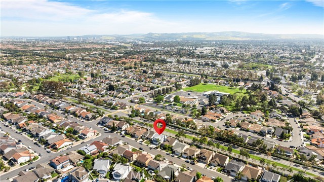 20 Grant, Irvine CA: https://media.crmls.org/medias/cbec8023-dbaf-45d5-a988-b9e4fd574fe1.jpg
