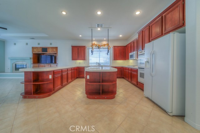 42133 Wagon Wheel Lane, Murrieta CA: https://media.crmls.org/medias/cbed5840-9100-4d88-a768-c0e6d9ce1b50.jpg