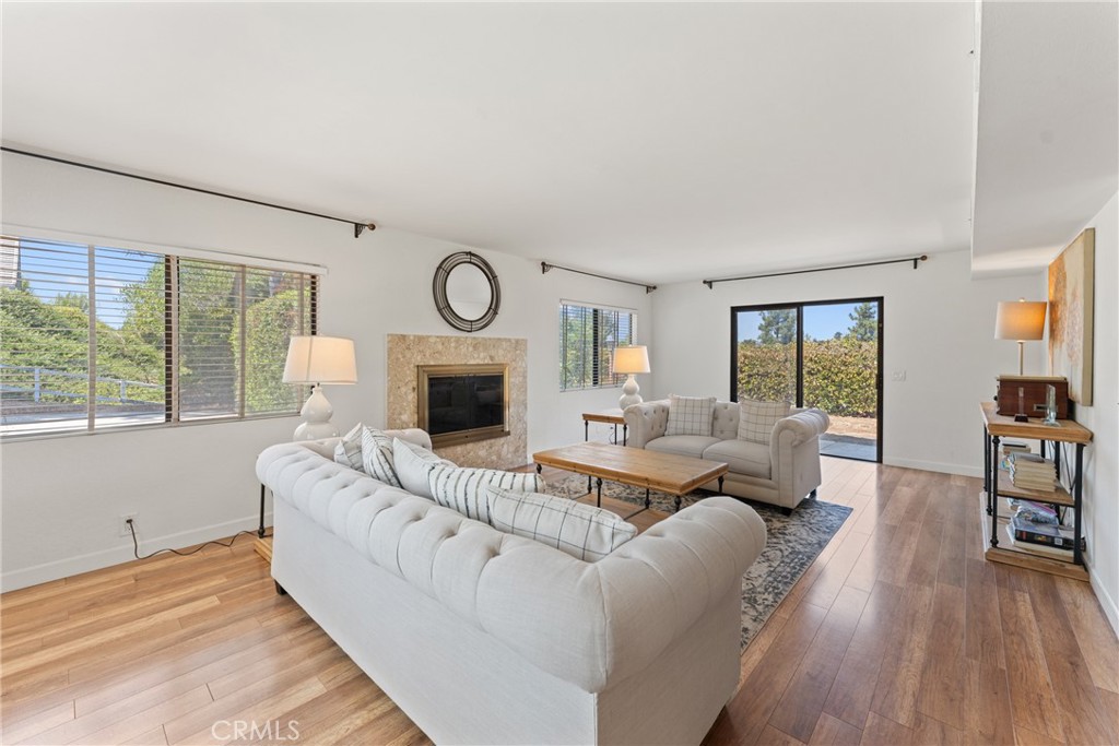 MLS #CV25182103 image #7