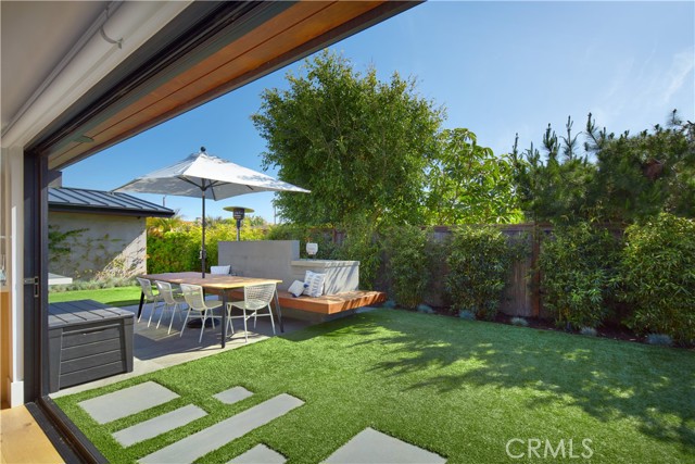 Detail Gallery Image 35 of 47 For 333 Milford Dr, Corona Del Mar,  CA 92625 - 4 Beds | 4/1 Baths