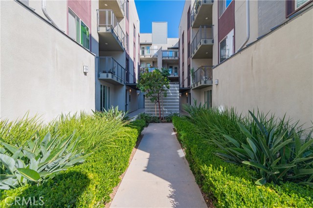 Detail Gallery Image 4 of 37 For 174 Tribeca, Irvine,  CA 92612 - 2 Beds | 2 Baths