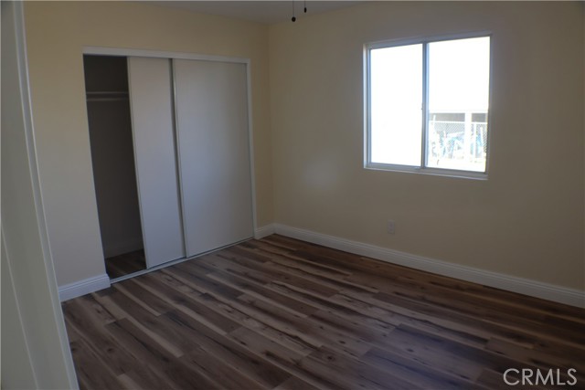 Detail Gallery Image 11 of 21 For 11426 Tamarisk, Hesperia,  CA 92345 - 2 Beds | 1 Baths