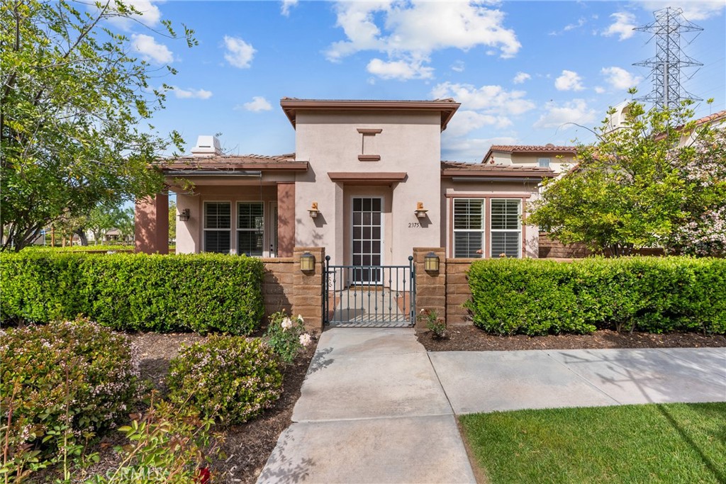 23753 Maple Leaf Court