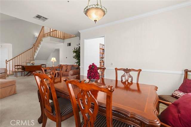Detail Gallery Image 8 of 22 For 15058 Providence Ln, North Hills,  CA 91343 - 3 Beds | 2/1 Baths