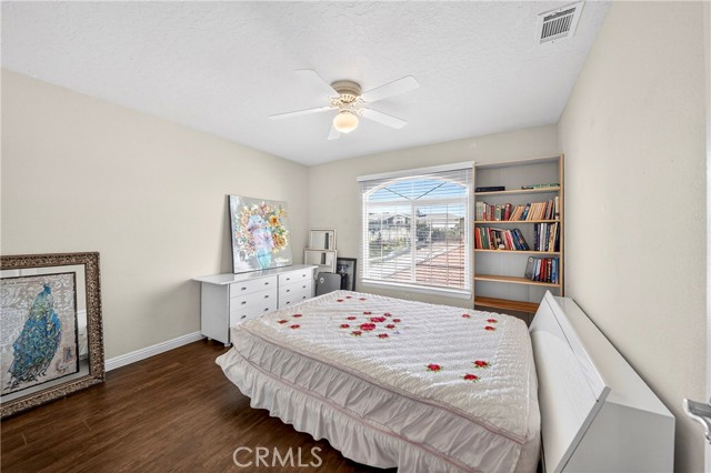 Detail Gallery Image 31 of 52 For 7841 Corona, Hesperia,  CA 92345 - 3 Beds | 2 Baths