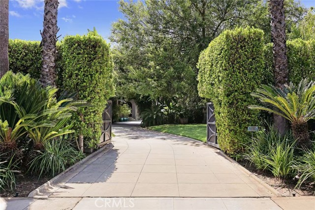 1215 Wentworth, Pasadena CA: https://media.crmls.org/medias/cbf07634-cacc-4505-a200-7d7849d12439.jpg
