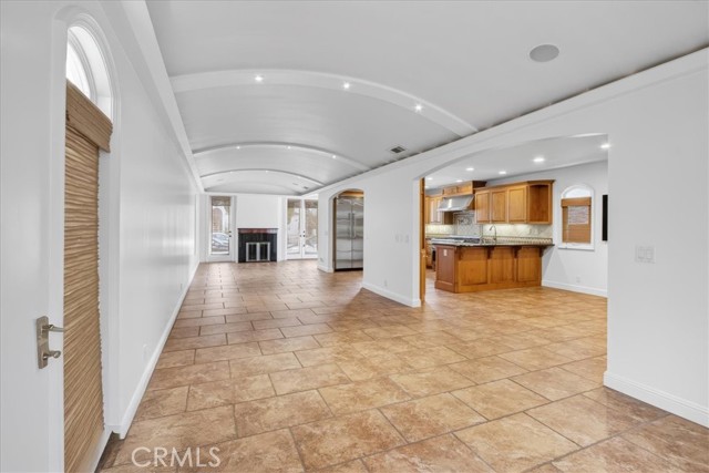 MLS #OC26069577 image #27