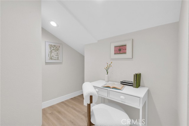 21212 Valleyview Drive, Walnut CA: https://media.crmls.org/medias/cbf1edfd-301c-4cec-8512-13b1f4fc2b99.jpg