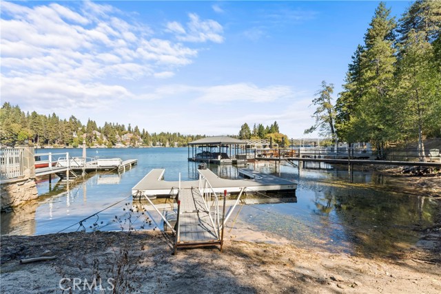 Detail Gallery Image 31 of 35 For 197 Rocky Point Rd, Lake Arrowhead,  CA 92352 - 5 Beds | 3 Baths