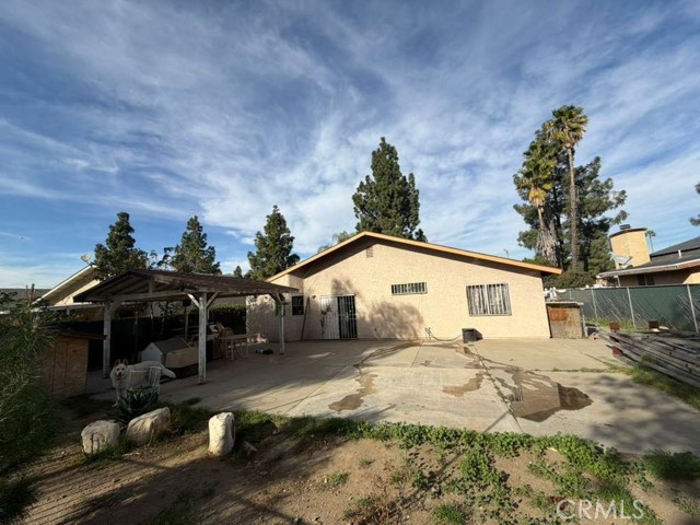 17053 Pinedale Court, Fontana CA: https://media.crmls.org/medias/cbf239c7-4c87-47e4-ab8a-63f62599762d.jpg