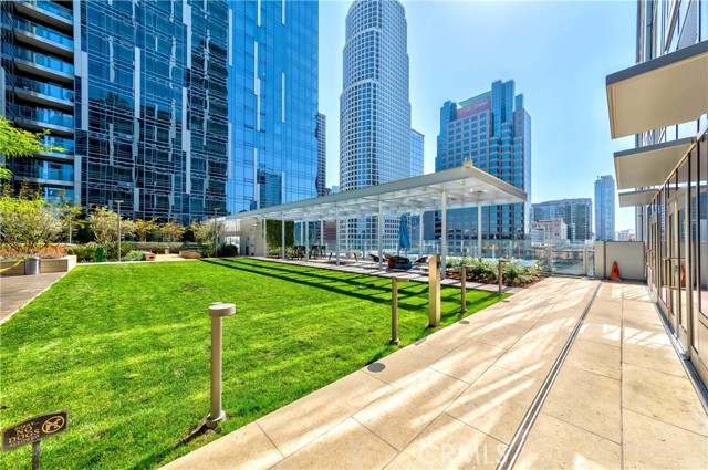 Detail Gallery Image 18 of 25 For 877 Francisco St #4211,  Los Angeles,  CA 90017 - 2 Beds | 2 Baths