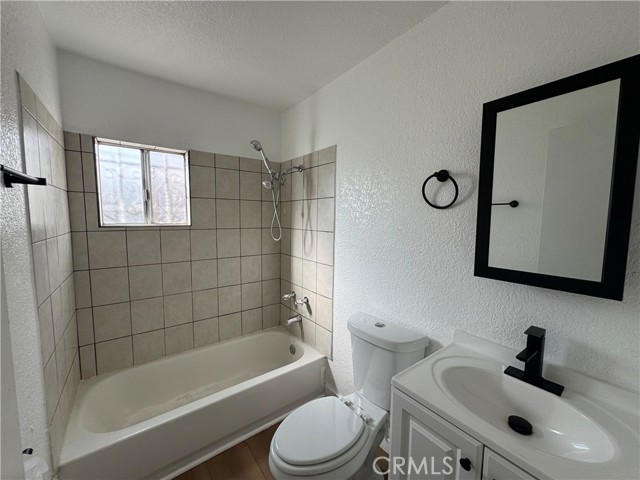 Detail Gallery Image 10 of 16 For 1637 E 115th, Los Angeles,  CA 90059 - – Beds | – Baths
