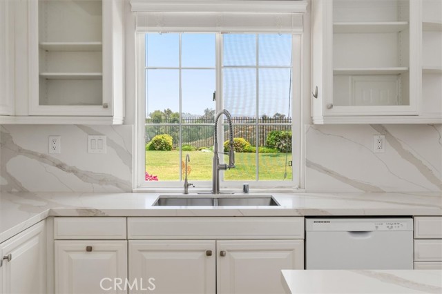 Detail Gallery Image 37 of 75 For 24711 Tiburon St, Valencia,  CA 91355 - 5 Beds | 5 Baths