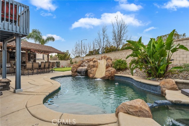 Detail Gallery Image 42 of 54 For 15532 Skylark Ave, Fontana,  CA 92336 - 4 Beds | 2/1 Baths