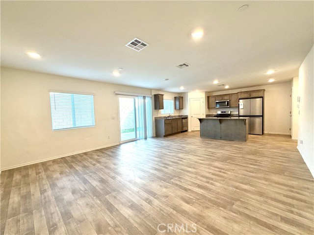Detail Gallery Image 9 of 40 For 30900 Impala Ct, Winchester,  CA 92596 - 4 Beds | 2/1 Baths