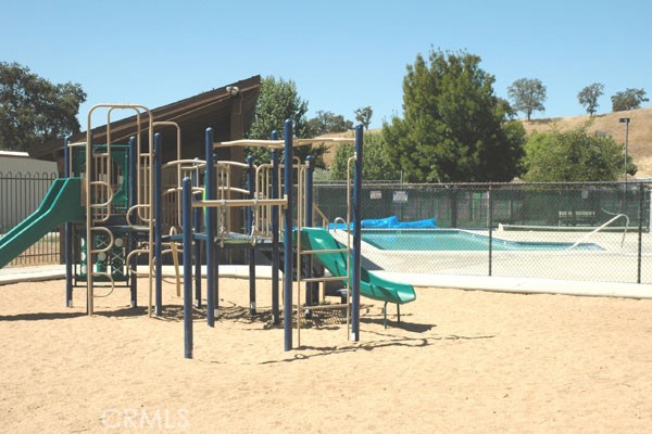 5042 Meadow Lark Lane