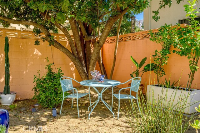 Detail Gallery Image 30 of 35 For 1477 E California Ave, Glendale,  CA 91206 - 2 Beds | 1 Baths