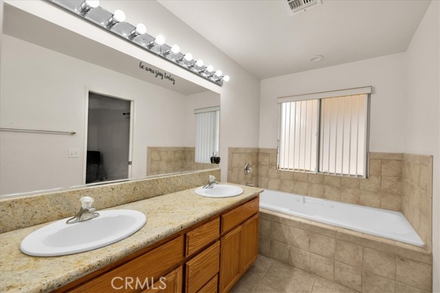 Detail Gallery Image 28 of 54 For 8514 Barberry Ave, Yucca Valley,  CA 92284 - 4 Beds | 3 Baths